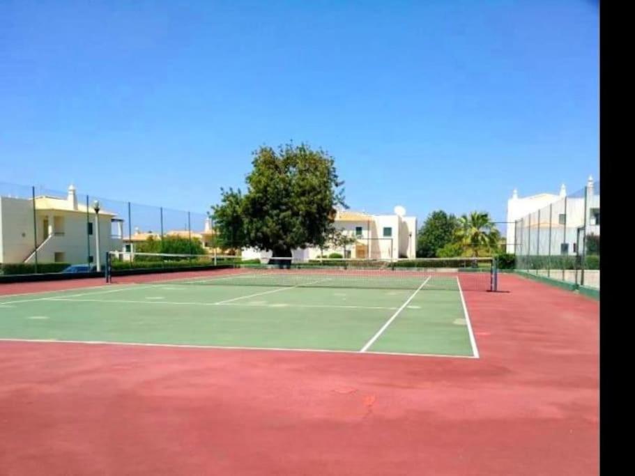 Lake Apartment - Pool And Sea View & Tennis Court & Bbq Pera Exterior photo